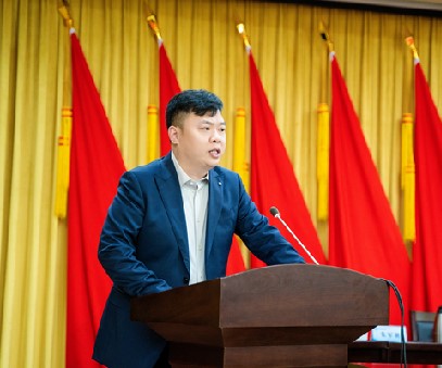 洛陽開元集團董事長許明月當(dāng)選為洛陽民建企業(yè)家協(xié)會第一屆會長